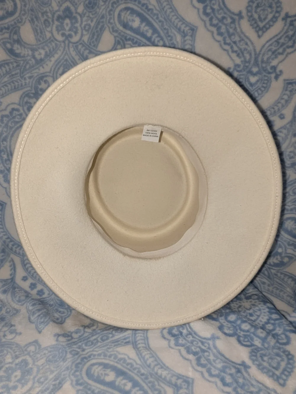 Elegant Women's Cream Wide-Brim Hat with Satin Band